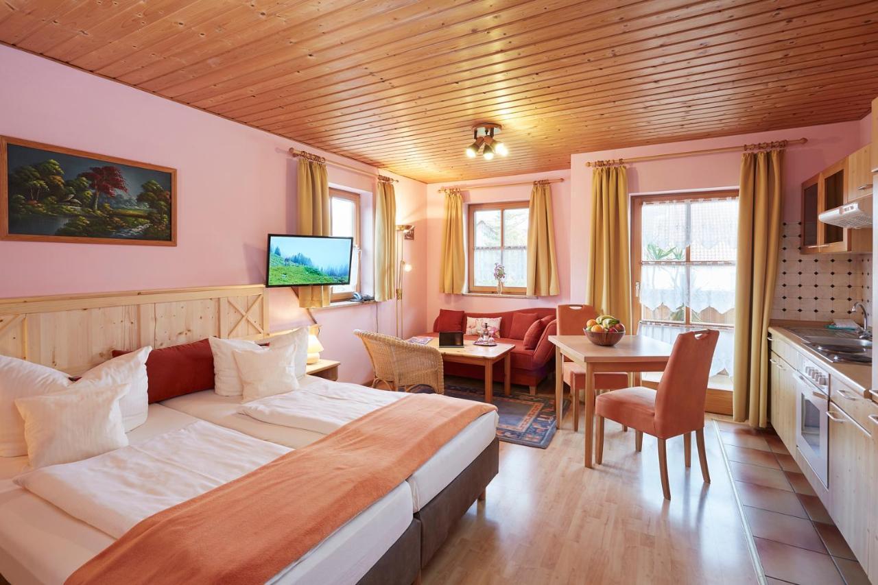 Land- Und Aktivhotel Altmuehlaue Bad Rodach Eksteriør billede